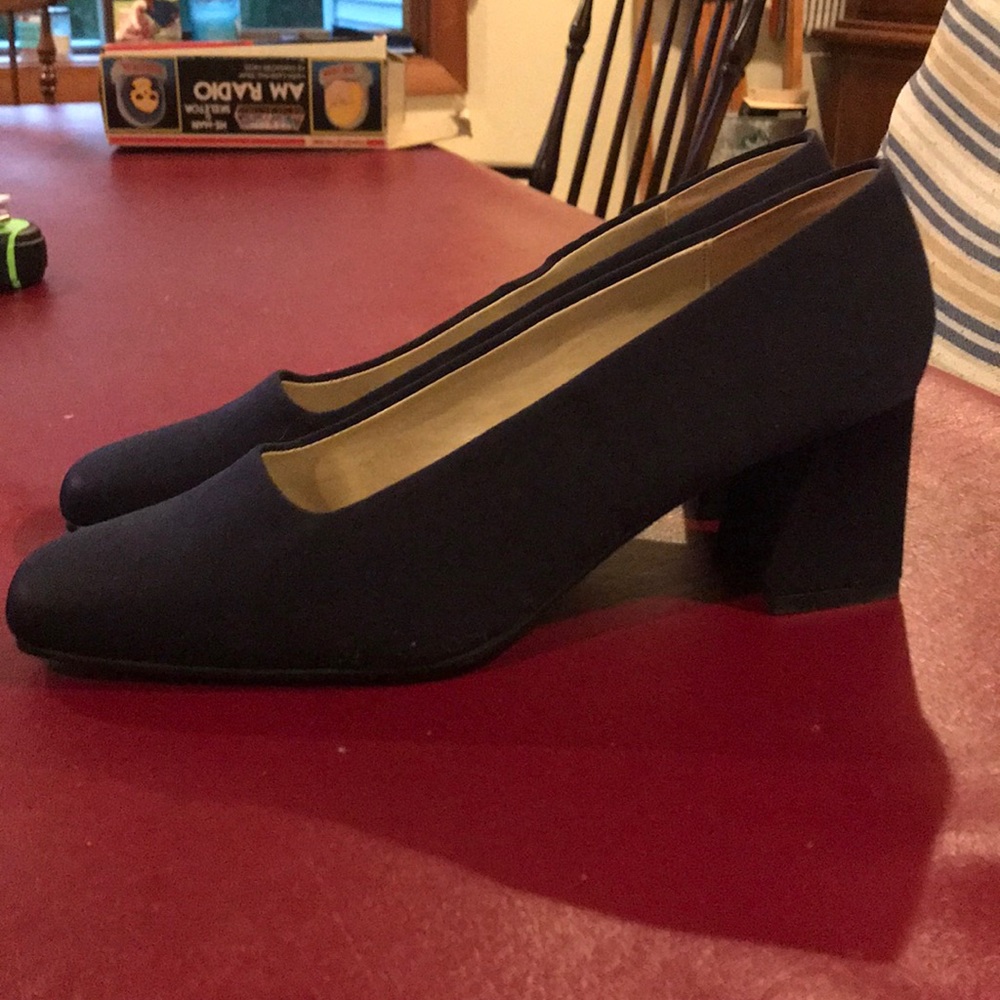 Jasmine shoes